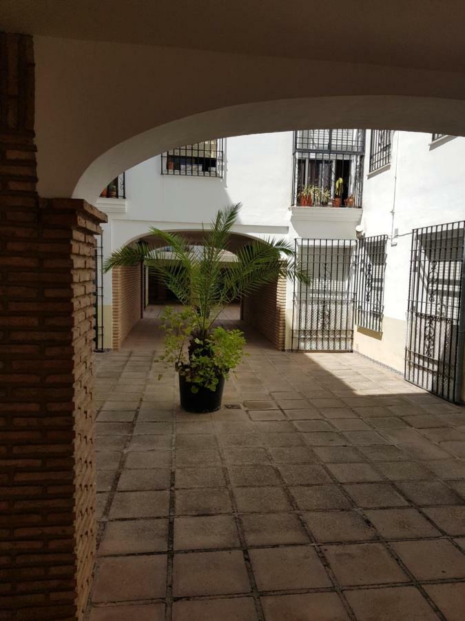 Appartement Apartamento En Los Patios De San Basilio à Cordoue Extérieur photo