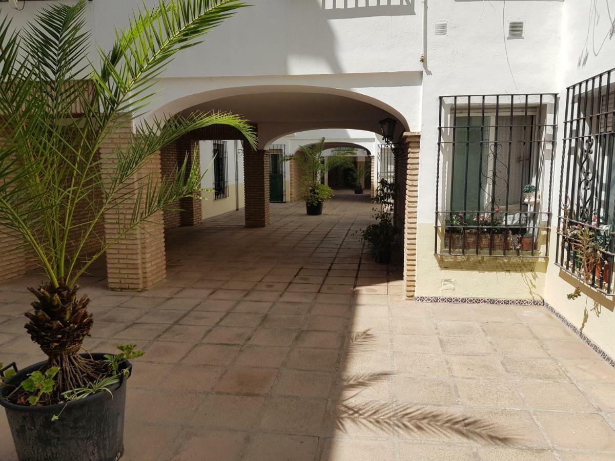 Apartamento En Los Patios De San Basilio Cordoue Extérieur photo