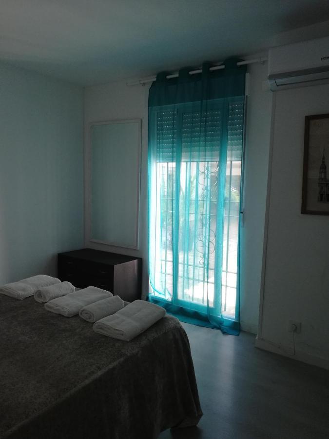 Apartamento En Los Patios De San Basilio Cordoue Extérieur photo
